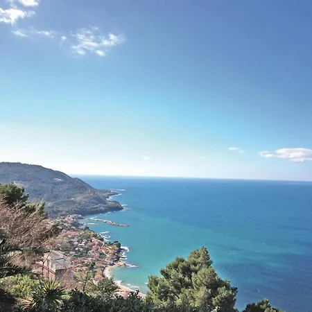 Holiday home 2 Bedroom Beautiful In S, M, Di *
